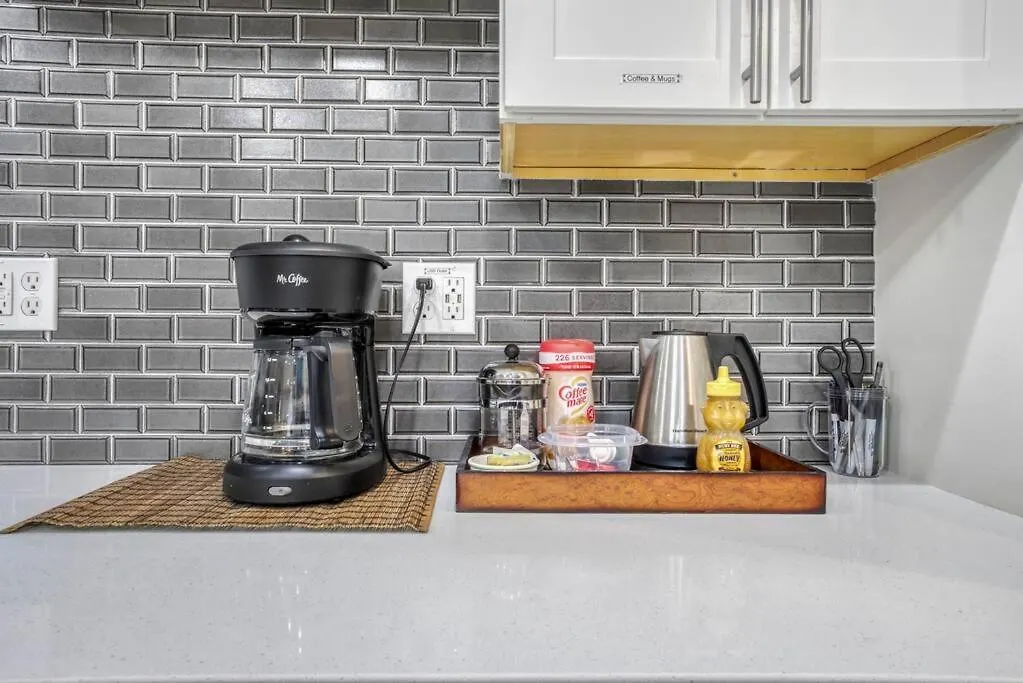 Historic Remodeled Home In Laurelhurst Portland Holiday home